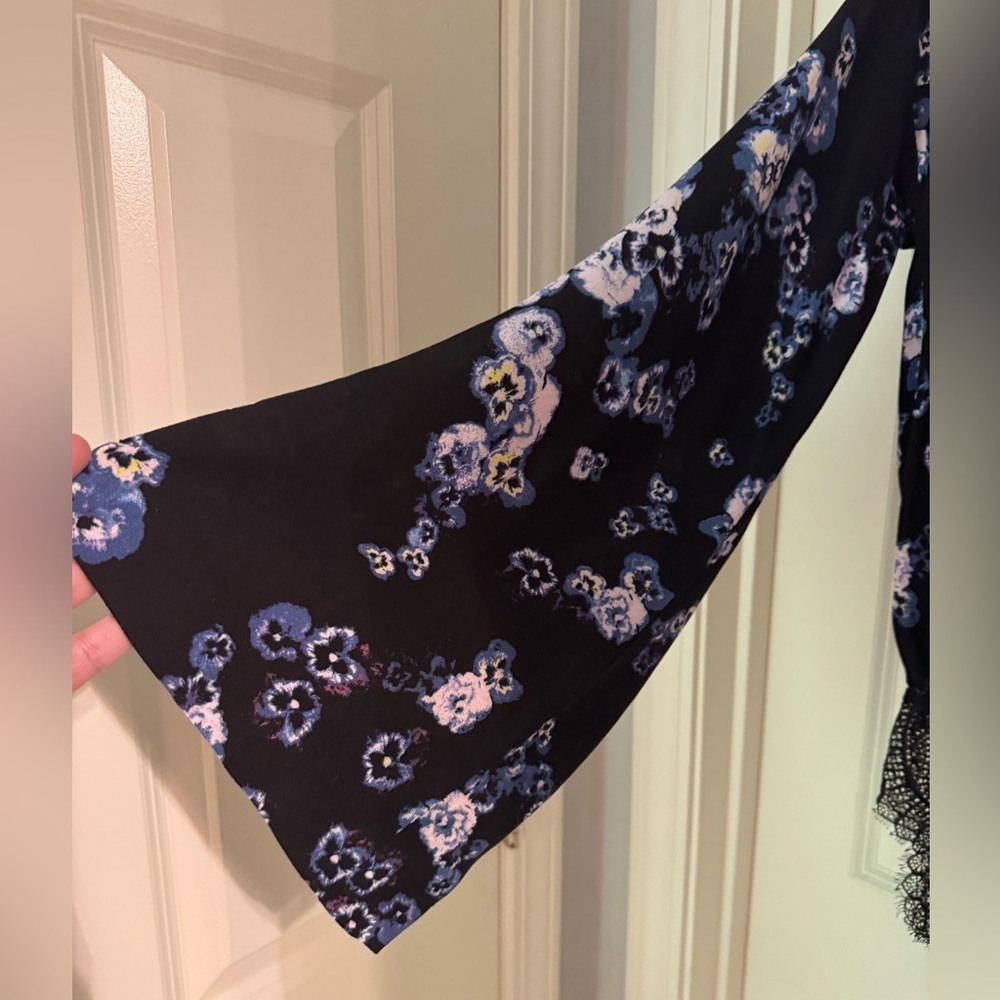 Free People Black Blue Floral V-Neck Tie Long Sleeve Bodysuit‎ Womens, Small - Picture 5 of 16